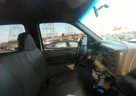 2000 Ford Super Duty F-250 Lariat/Xl/Xlt z USA, uszkodzony, nr VIN 1FTNW21F9YEB14399